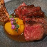 VANKA - 炭火焼きA5佐賀牛のイチボ 焦がしマッシュルームとマグロ節のソース