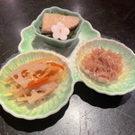 かき忠 - お通しもおいしい。