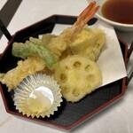 かすり - 天ぷら<海老,万願寺唐辛子,南瓜,さつまいも,蓮根>