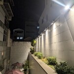 276342444 - 