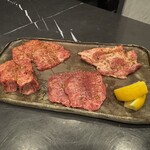 焼肉 拍手喝采 - 