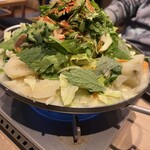 韓国食堂 ジョッパルゲ - カムジャタン