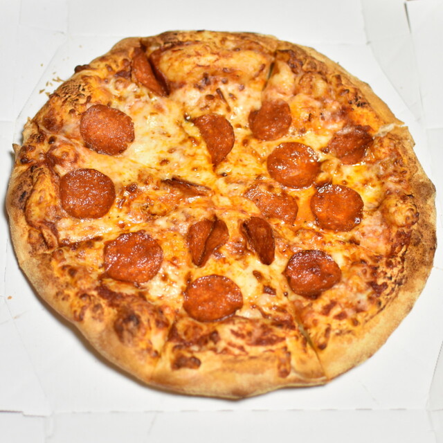くわとろになります。 Domino's Pizza CM 「いつもの1 5倍！／たーーっぷりクワトロ新
