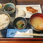 たか丸食堂 - 朝定食の、あこう鯛塩焼き定食(1000円)。