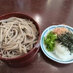 松本蕎麦店 - 十割の割子蕎麦