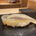 あま木 - サヨリ　微かな苦味がたまりません！これまた急いで日本酒を追加しました。