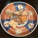 山玄茶 - あっさりとした酸味が上品な二年もの。今や世界に誇る発酵食品です。滋賀県の郷土料理であります「鮒寿司」。