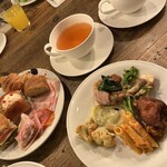 MORETHAN TAPAS LOUNGE - 