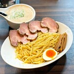 あいつのラーメン かたぐるま 本店 - 