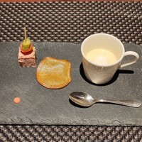 シェ松尾 新宿京王店 - 