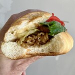 プティ アンジュ - 焼きそばパン216円