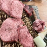 焼肉神社 うしいち - 