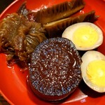 おでん専門 お多幸 本八幡店 - だいこん180円　たまご 150円　たけのこ 210円　しらたき 180円