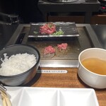 極味や - ごはんとオニオンスープおかわり