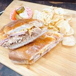Meeats BoardGame & Kitchen - 