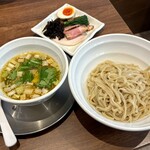 麺創房LEO - 