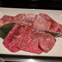 焼肉うしごろ 表参道店 - 
