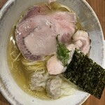 ジャパニーズ ラーメン 五感 - 