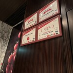 ザ ピッツァバー ON 38TH - 