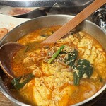 ホルモン えにし - ユッケジャンスープ(ハーフ)