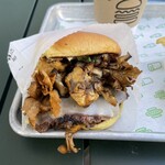 シェイクシャック - マイタケバーガー。美味し。