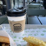 シェイクシャック - ホットコーヒー。美味し。