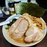 ラーメン 吉田屋 - 全のせラーメン中盛