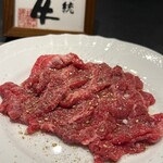 肉 希々 - 