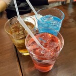 韓国カフェ イヨサンソウル - 綺麗な飲み物、そしておいしい