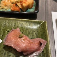 近江うし焼肉 にくTATSU 日本橋室町店 - 