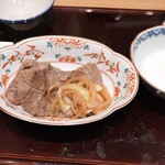 肉料理ふくなが - すき焼き、卵は、白身は固めて