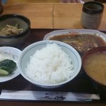 のれん -  サバの味噌煮定食￥850。