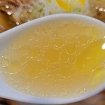 らーめん颯人 - スープ