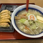 8番らーめん - 