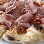 ナルーチェ - 生ハムたっぷり