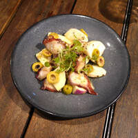 ピッツェリア&トラットリア ゴンゾ 目黒店 - あやめ雪カブとタコのマリネ