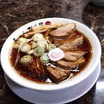 自家製麺 ら～めん かり屋 - にんにくたまりチャーシュー中華そば