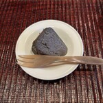 すし処 ひさ田 - 黒胡麻チーズケーキ