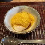 すし処 ひさ田 - 蒸し虎河豚白子(下関産)削り自家製唐墨掛け