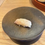 すし処 ひさ田 -  白甘鯛(八幡浜産) 