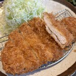 とんかつ二矢 - 三元豚ロース定食：1,000円