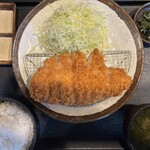 とんかつ二矢 - 全景