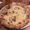 Trattoria e Pizzeria De salita 赤坂