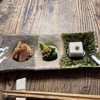 ごはんや 要兵衛 - 白子豆腐、ブロッコリーピーナッツ和え、ベーコンとエノキのバター炒め