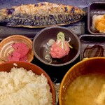 しんぱち食堂 - 