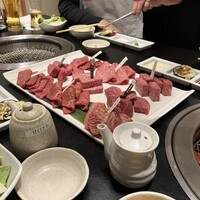 焼肉専科 肉の切り方 日本橋本店 - 