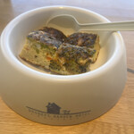 ドッグデプトプラスカフェ - 犬用の手作りキッシュ