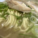 江ちゃんラーメン - アッサリに見えてシッカリスープ