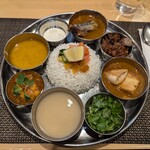 スパイス料理ナッラマナム - 