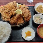 おとも苑 食堂 - 全景